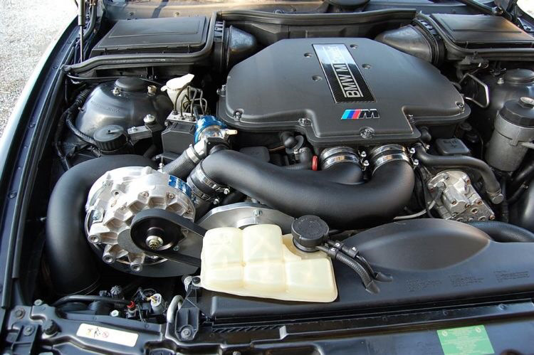 BMW S62 Motor