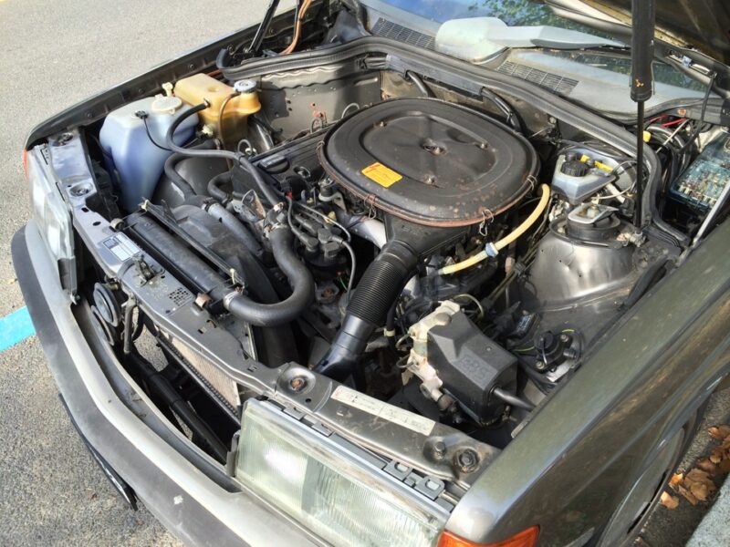 Mercedes-Benz M102 E20/V20 2.0-Motor