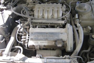 Mitsubishi 6A12 2.0 V6-Motor