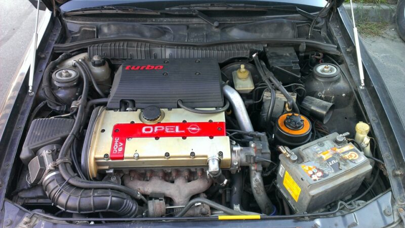 Opel C20XE und C20LET 2.0-Motoren