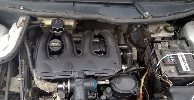 Citroen/Peugeot 1.9 D DW8-Motor
