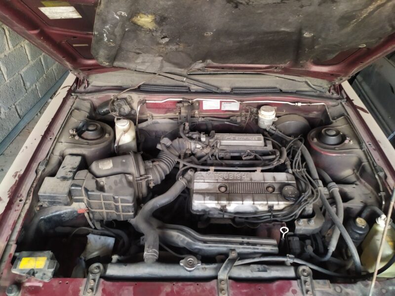 Mitsubishi 4G37 1.8 Motor