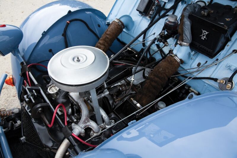 Citroen 2CV 4x4 Sahara (1960–1971)