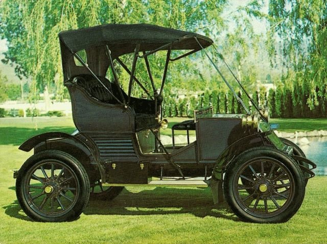 Wankelmotor – feste Kurbelwelle, rotierende Zylinder und Kolben (Adams-Farwell)